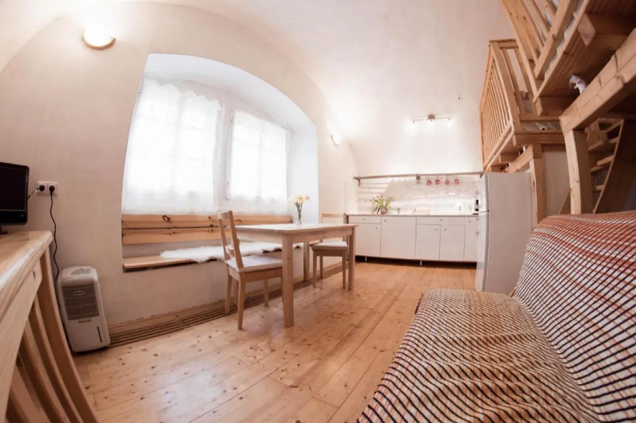 Apartment Loretanska Prague